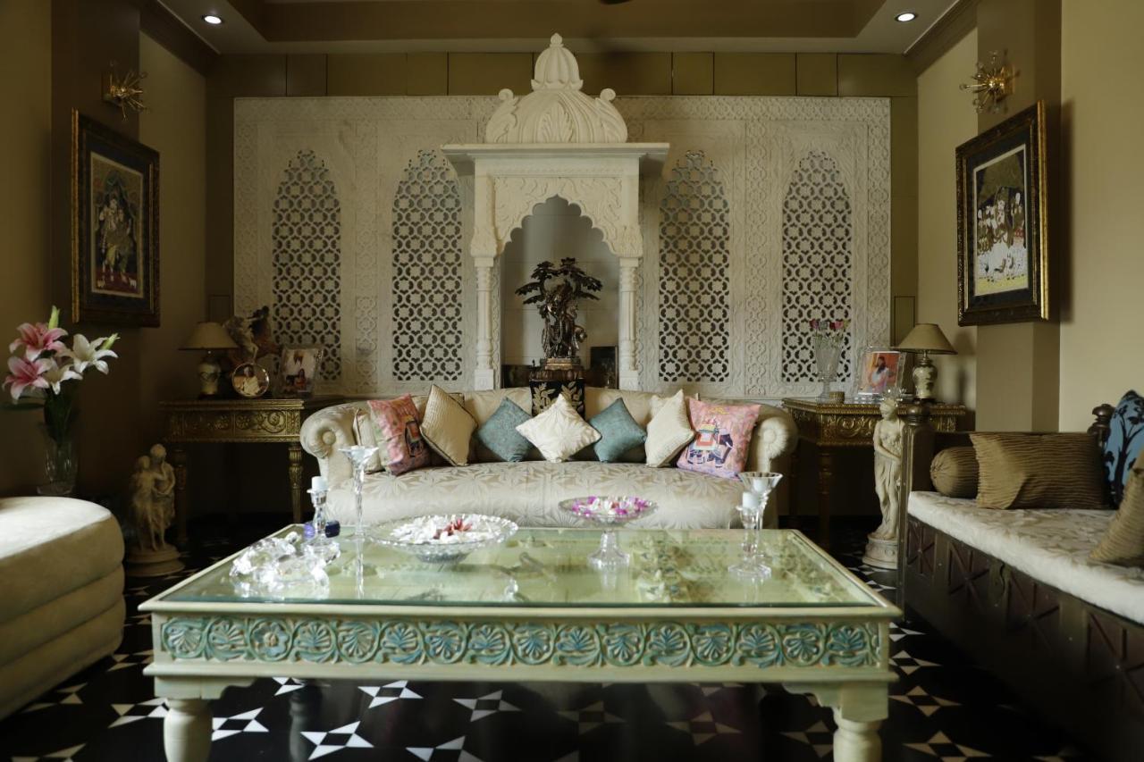 Aura Homestay Royal Villa ชัยปุระ ภายนอก รูปภาพ