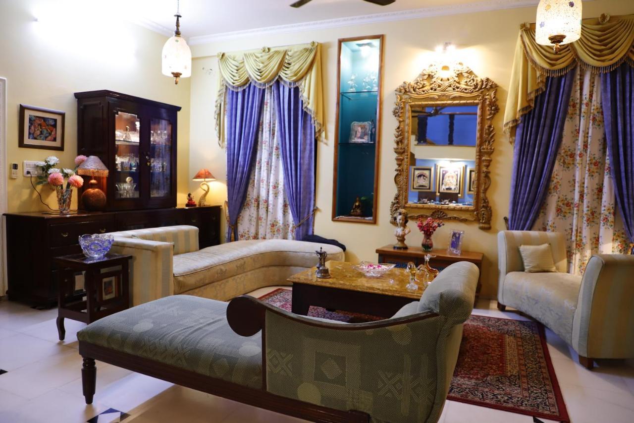Aura Homestay Royal Villa ชัยปุระ ภายนอก รูปภาพ